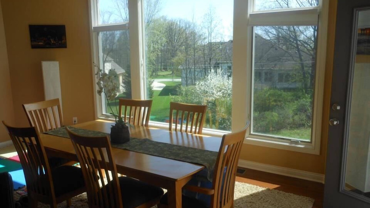 Saint Marys Allen County House | Ranch style in Cul-de-Sac + Walkout