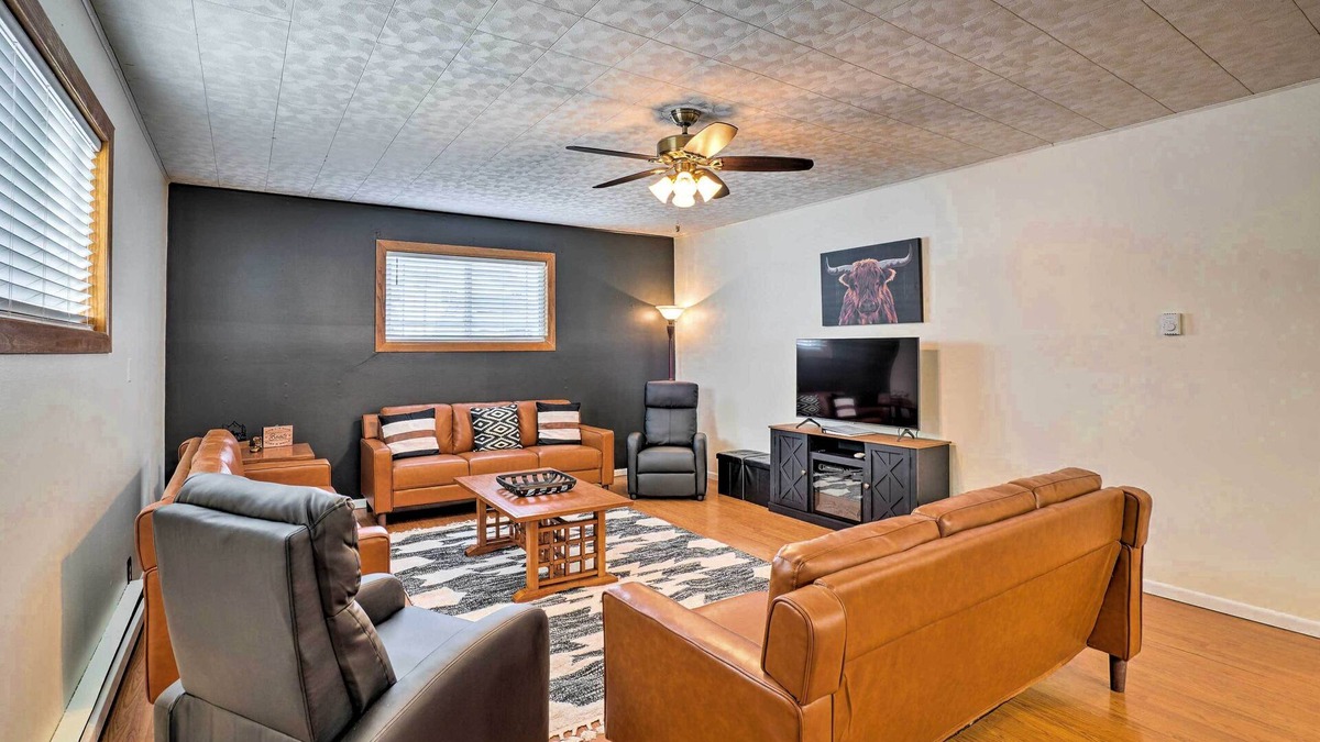 Medora Condo | 'Ranch Suite' Condo < 1 Mi to National Park
