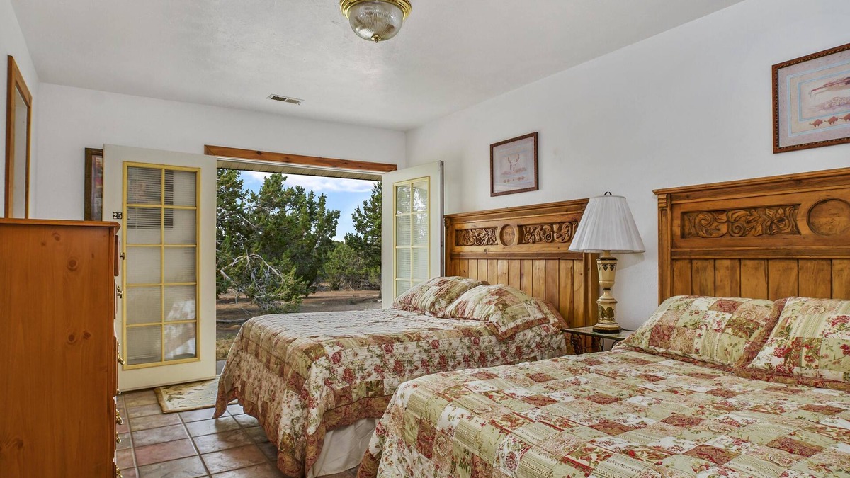 Spring City Apartment | Ranchette Ponderosa - The Timpanogos #1 at Wind Walker Homestead, Sleeps 10