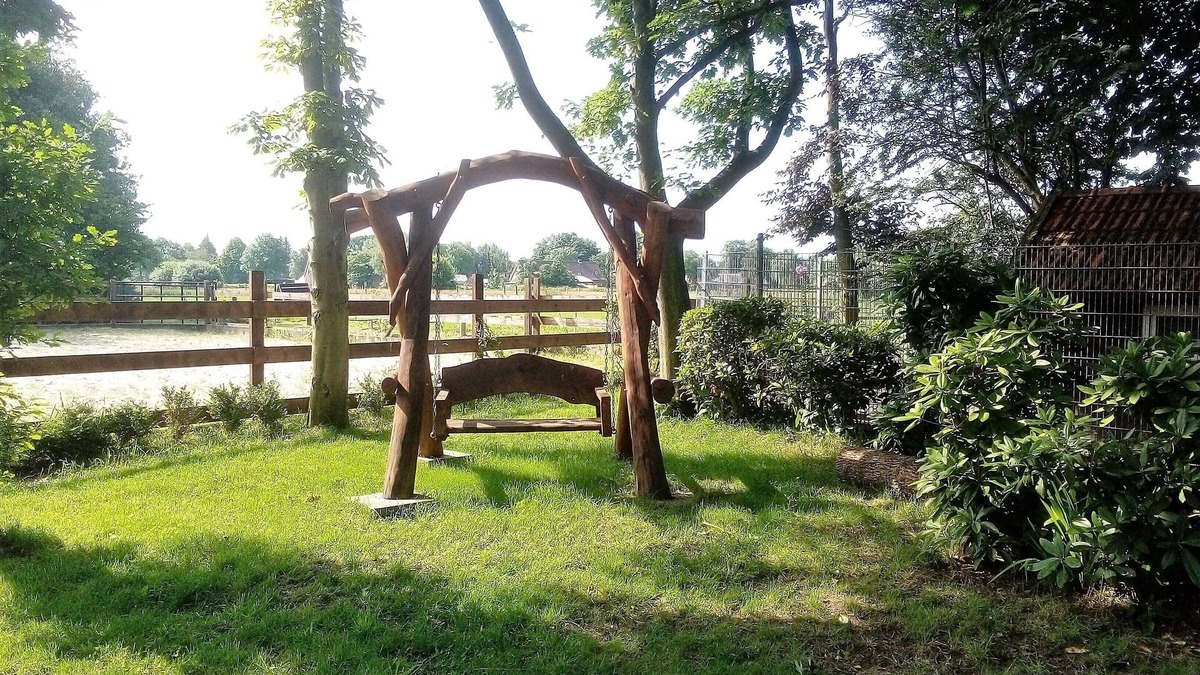 Dietrichsfeld Apartment | Ranchhouse vacation apartment - dogs and horses are welcome