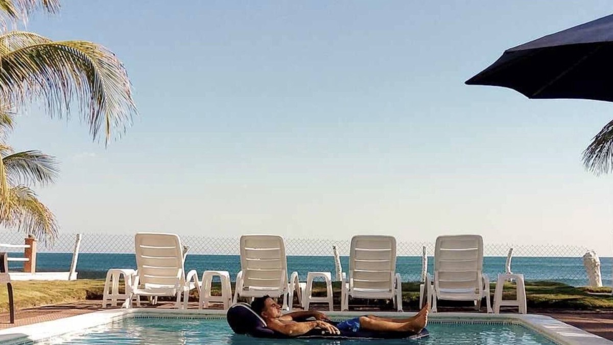 Caserio Barra Salada House | Rancho Bella VistanSecluded Coastal Haven