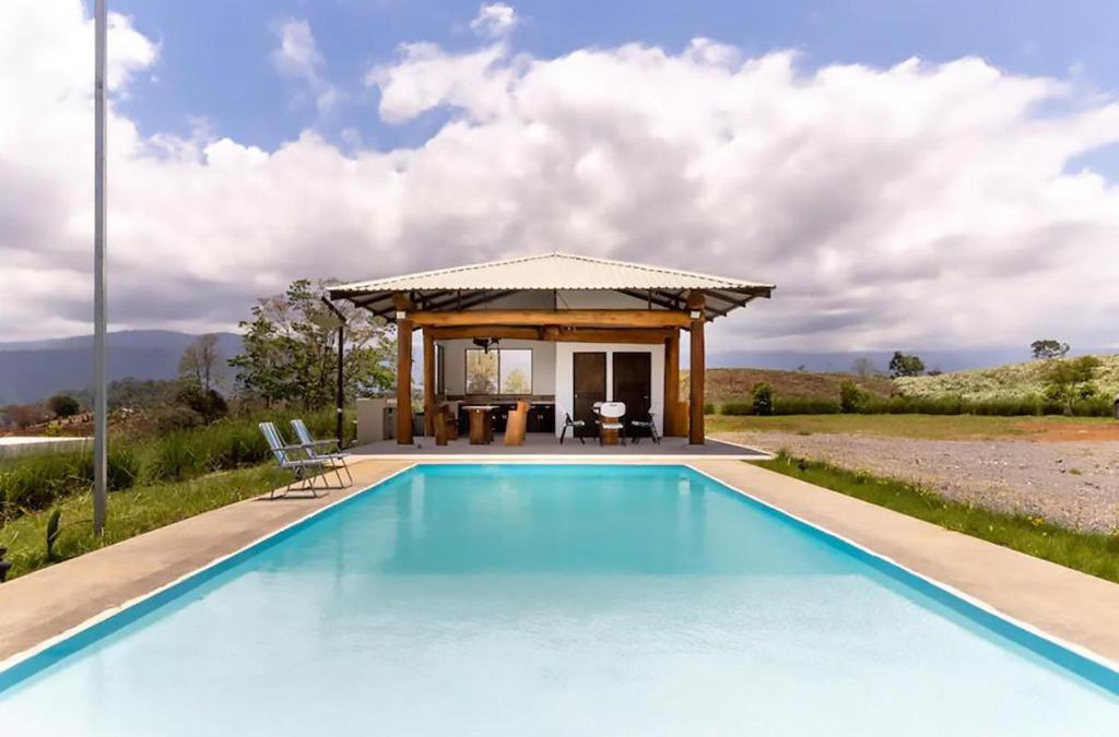Turrialba Villa | Rancho Bellavista, Unique views, Pool and WiFI!