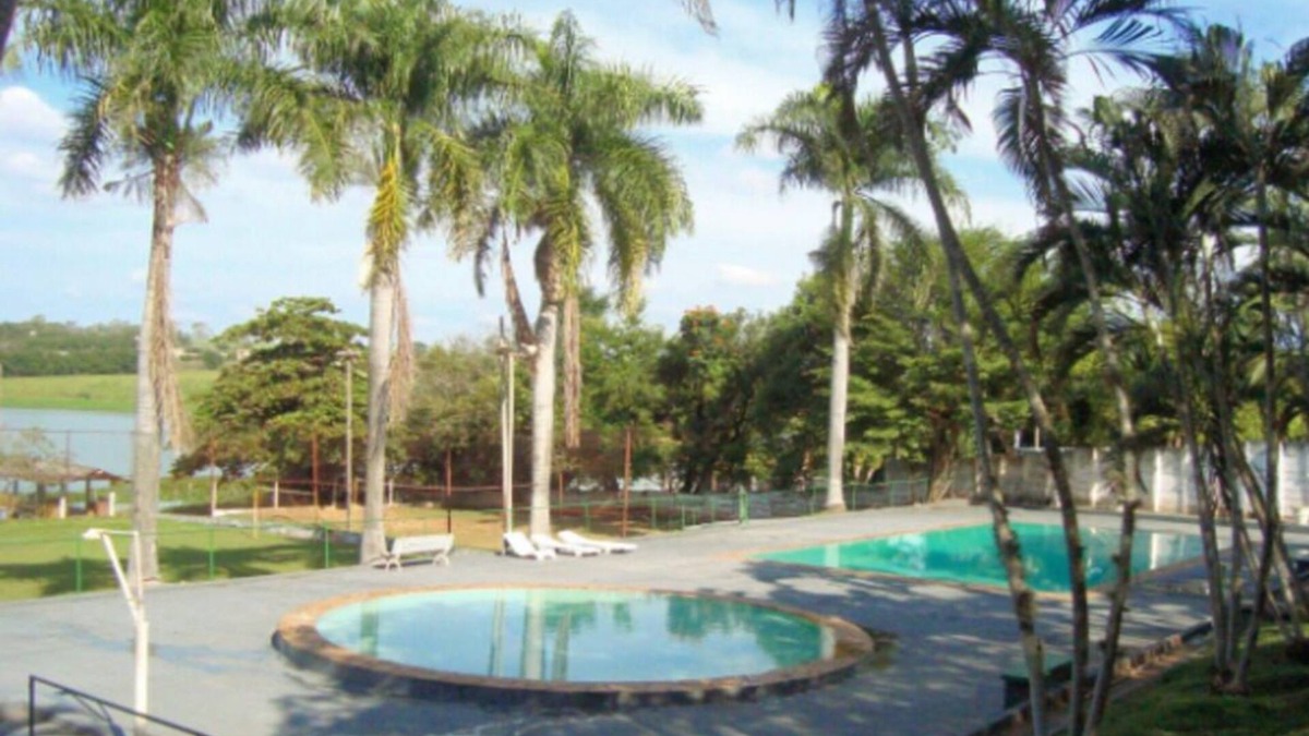 Iacanga House | Rancho Chacara Iacanga - 8 Bedrooms, Pool, Lounge, Rio Tiete, Air-conditioned Rooms