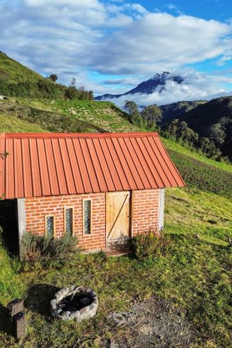 Banos de Agua Santa Other | Rancho La Suiza