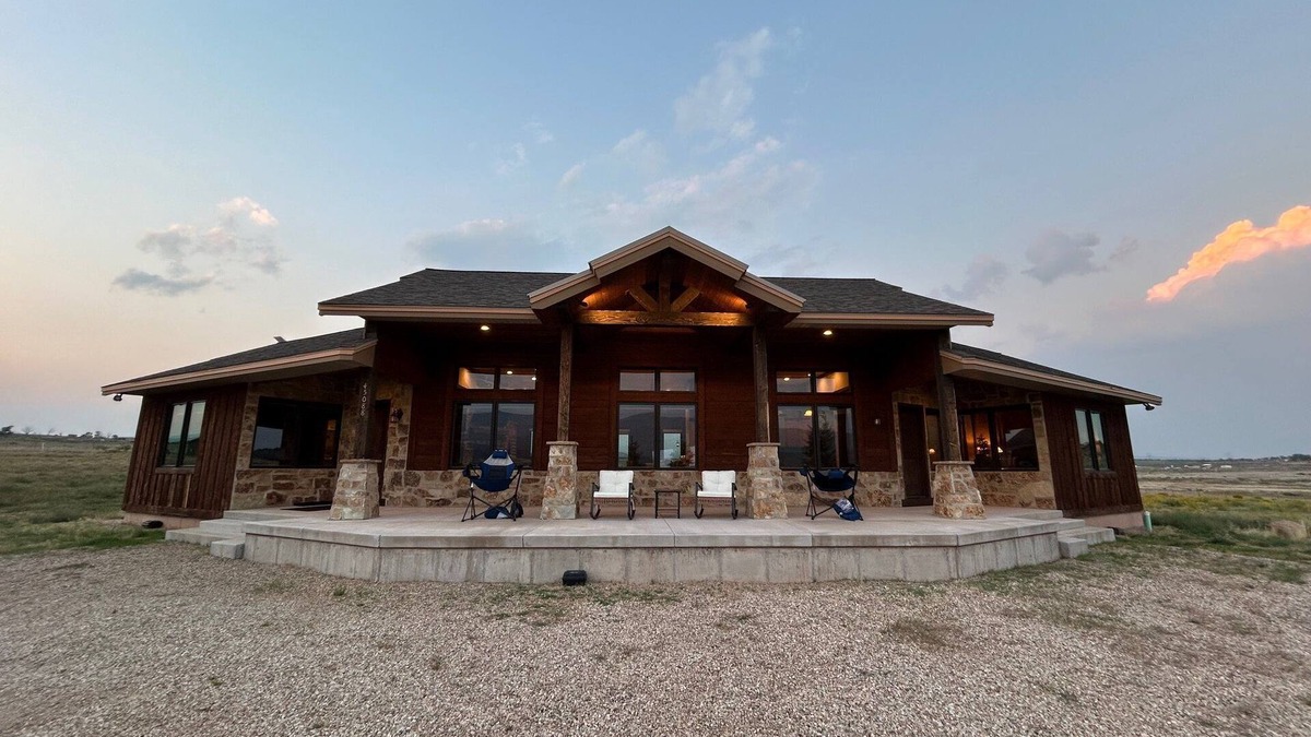 Fruitland Cabin | Rancho Relaxo! 2.5 Acres, Near Hunting & Fishing