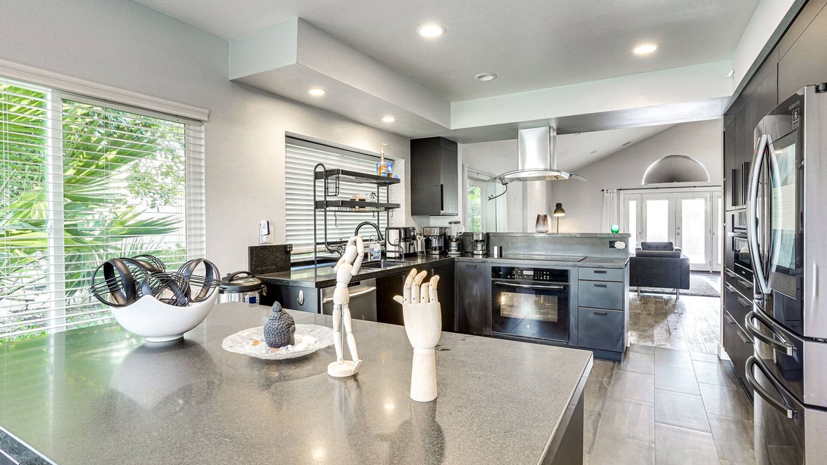 Rancho Santa Margarita House | Rancho Santa Margarita Home with Fire Pit!