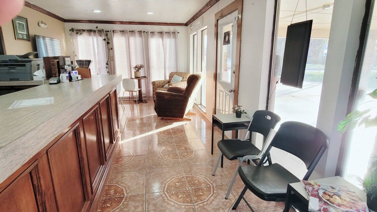 Alva Hotel | Ranger Inn