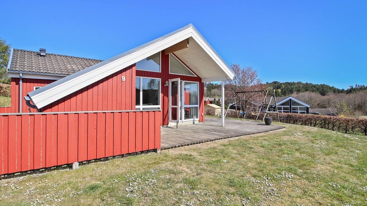 Lyngsbæk Strand House | "Rani" - 800m from the sea by Interhome