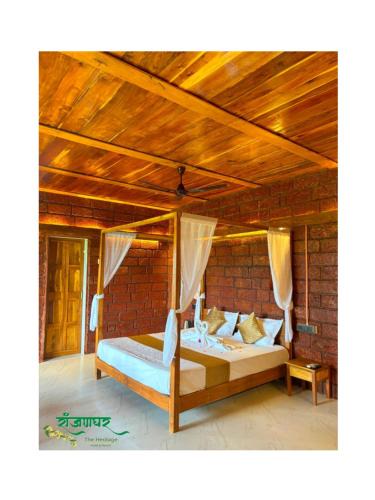 Guhagar Hotel | Ranjanghar