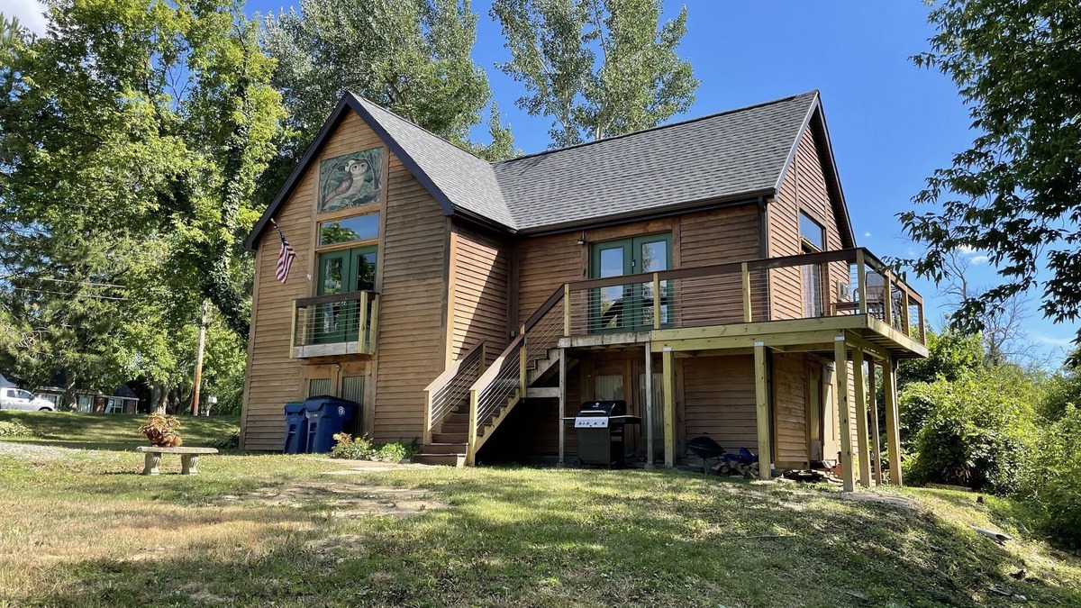 Amherst House | Ransom Creek Retreat