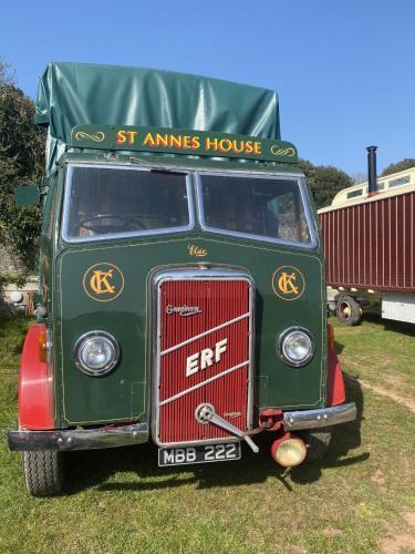 Turnchapel House | Rare 1954 Renovated Vintage Lorry - Costal Location