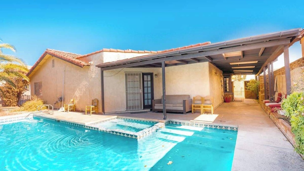 Chinatown House | Rare 4BR Beauty with Pool 7 min to Strip!