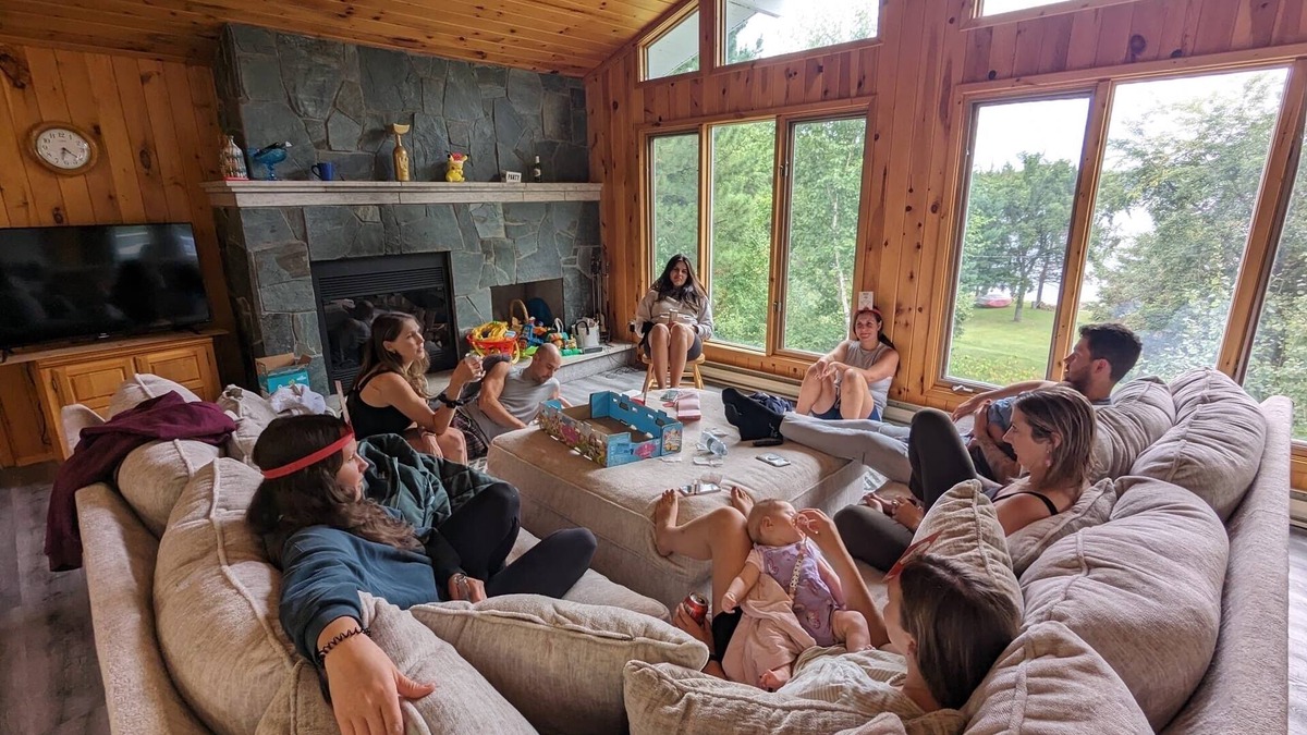 Northern Ontario Cabin | Rare Beachfront Cabin in Clearwater Bay, only 25 min from Kenora. Pet friendly!