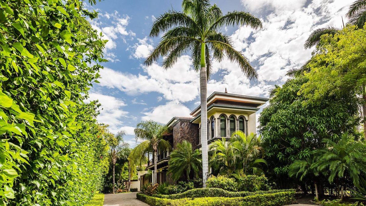 Rio Seco House | Rare Find! Beachfront Villa w/Private Pool, Hot Tub, Sauna & Golf Cart + Breakfast Services