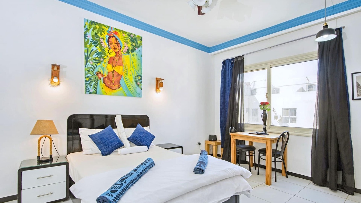 Sheraton Road -Sakkala Apartment | Rare New Marina Hotspot ★ Fast Free WIFI ★ Pool ★ Kitchen | Sheraton Plaza 415