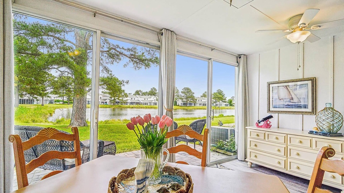 Selbyville House | Rare Open-Concept Mallard Lakes Townhome | Near Fenwick Beaches