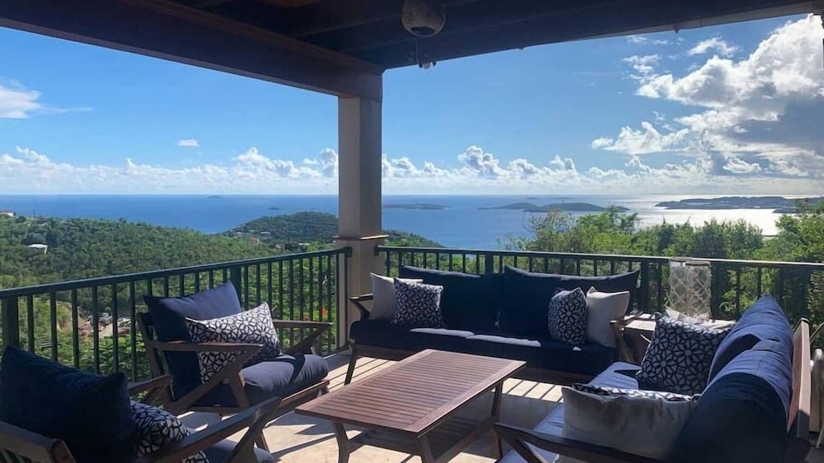 Estate Pastory Villa | Rare opportunity Spacious Property with Ocean View