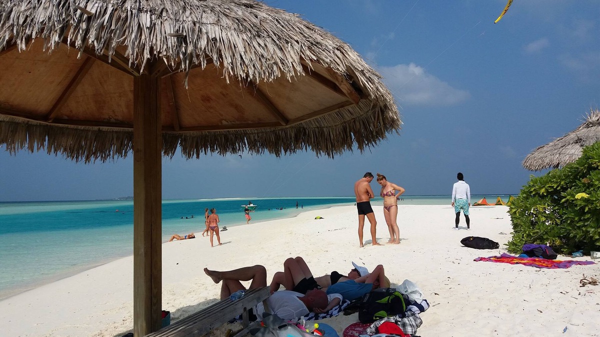 Rasdhoo House | Ras Rana Lodge