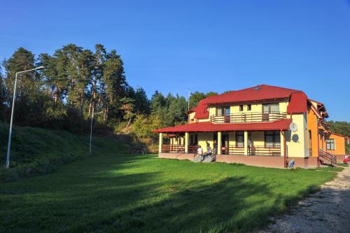 Feldioara House | Rasarit de Soare