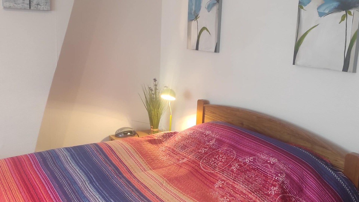 Calais House | Rated 3-star Meublé Tourisme near the center.