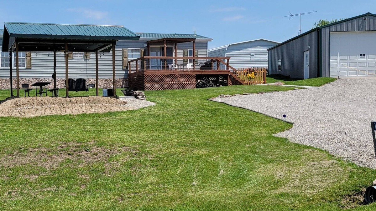 Moravia House | Rathbun Lake, Antler Acres Rental - 2 bedroom, 2 bath
