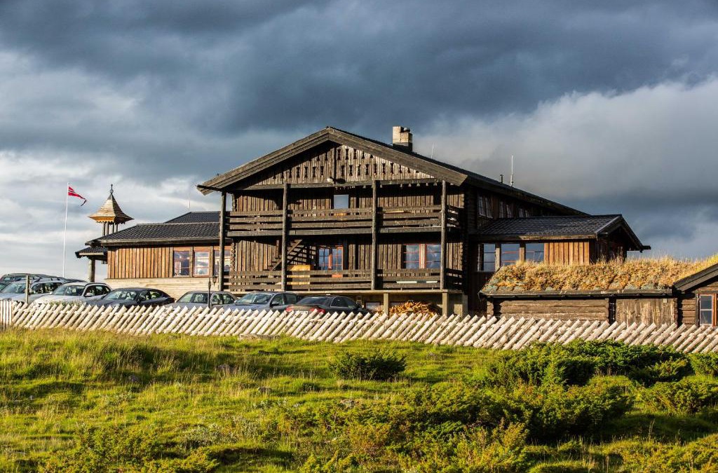 Lom Hotel | Raubergstulen fjellstue og hytter