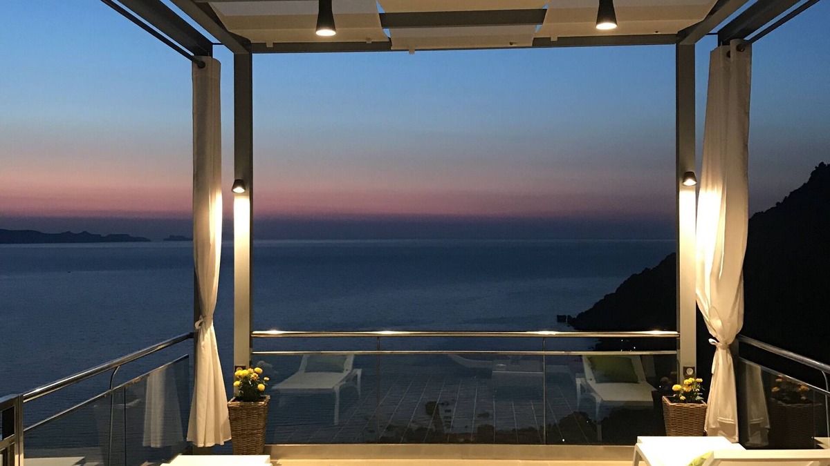 Kolymbari Villa | Ravdoucha Epavlis - Luxury Private Villa Athina
