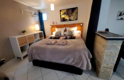 Monchy-Saint-Eloi Apartment | Ravissant studio privé 2 pièces "Le Cosy" tout équipé
