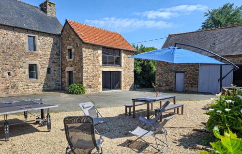 Pleumeur-Gautier House | Ravissante Maison Bretonne