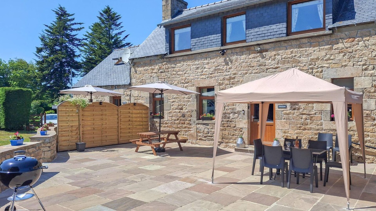 Louargat House | Ravissante maison Bretonne