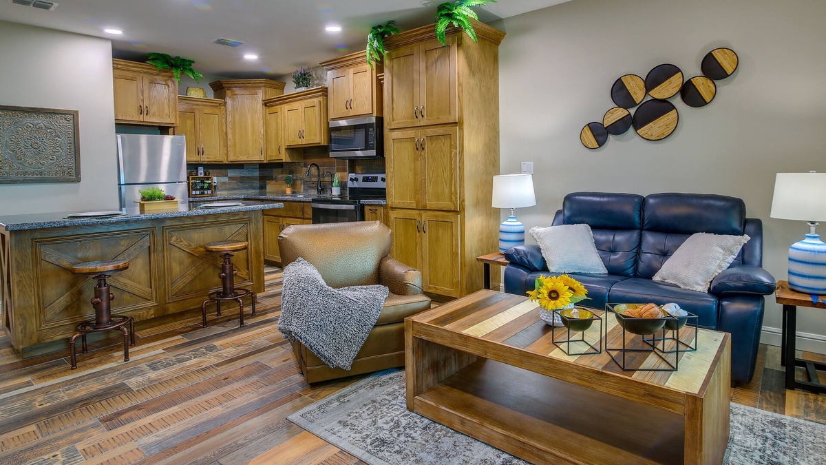 Lasara Apartment | Raymondville Apartment w/Patio: Near Lakes!