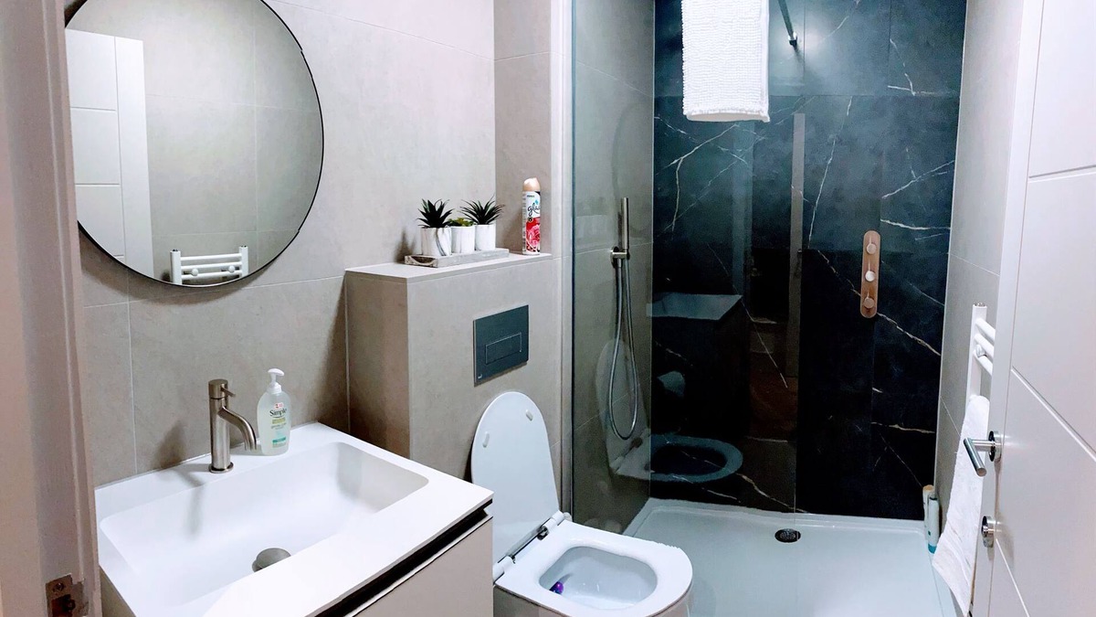 West Barnes Apartment | Raynes Park Luxury Apartment