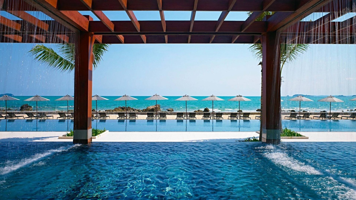 Chakphong Hotel | Rayong Marriott Resort & Spa