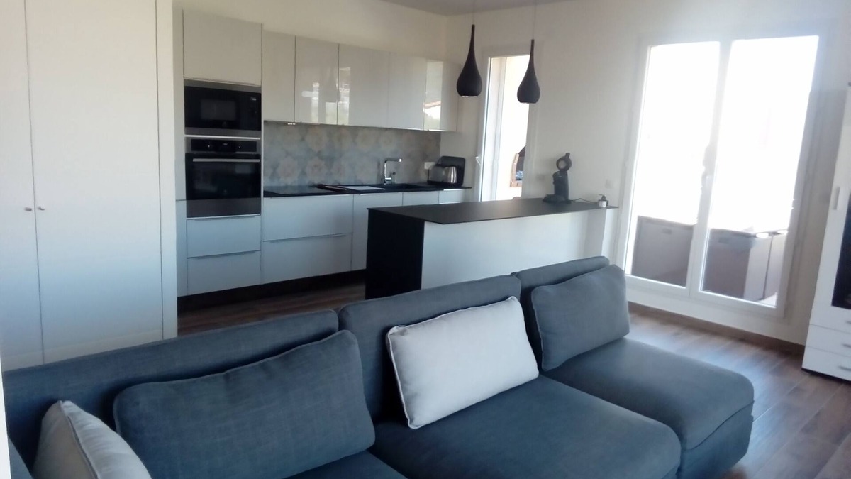 Cavaliere Apartment | Rce porto di mar 1 "Alidade" 51 bd Pasteur 300m range- private parking - sea view