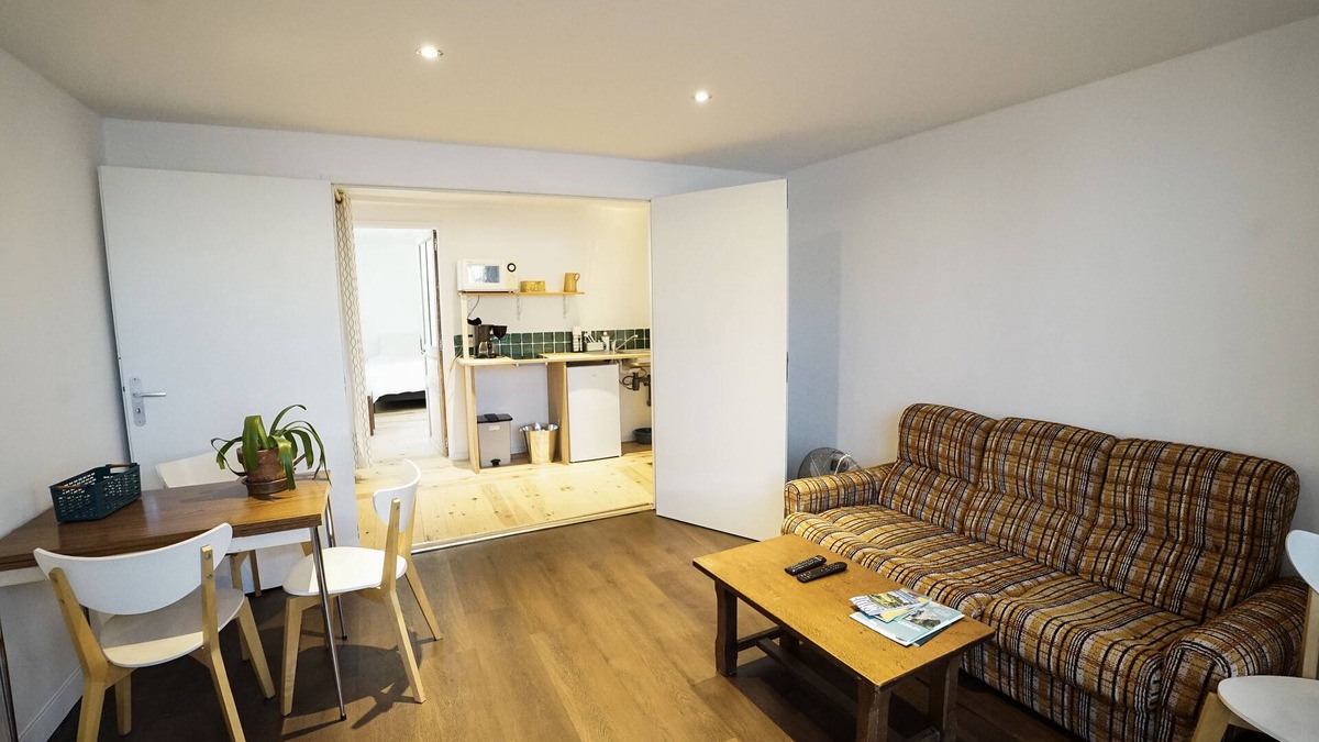 Saint-Jodard Apartment | RDC 1 Chambre Saint Jodard. C'est Chouette !