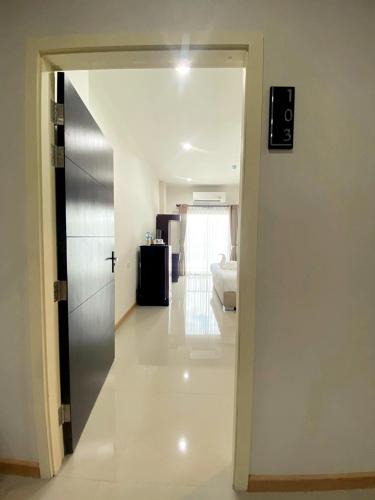 Bang Phlat Apartment | Re Riva