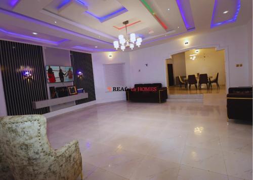 Ife House | REAfrica HOMES