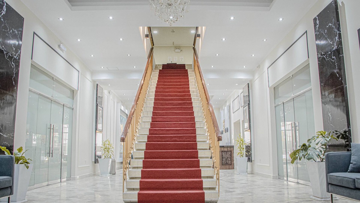 Sillapata Hotel | Real Hotel