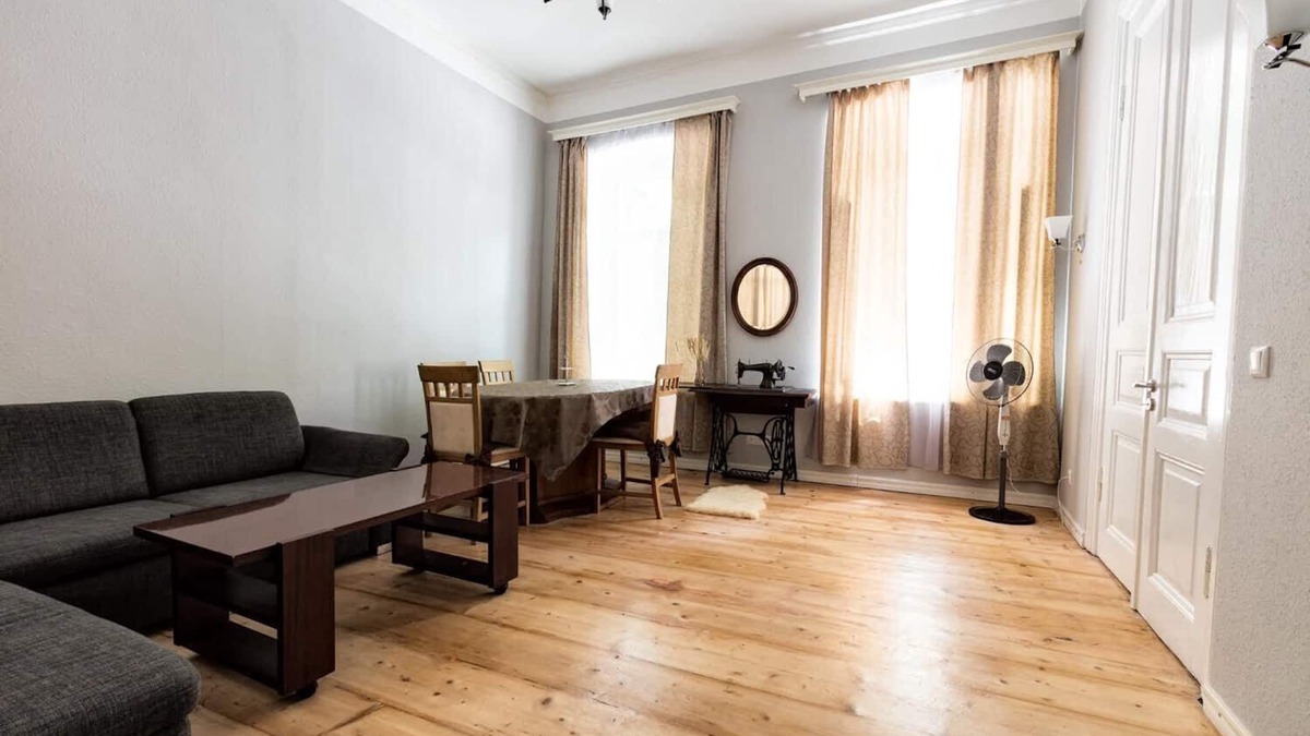 Sololaki Apartment | Real Tbilisi - Apartment