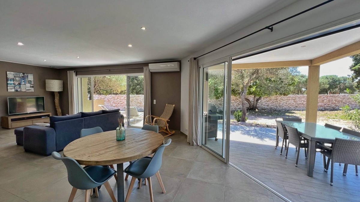Bonifacio House | Recent house 2km from the beach of canetto BONIFACIO