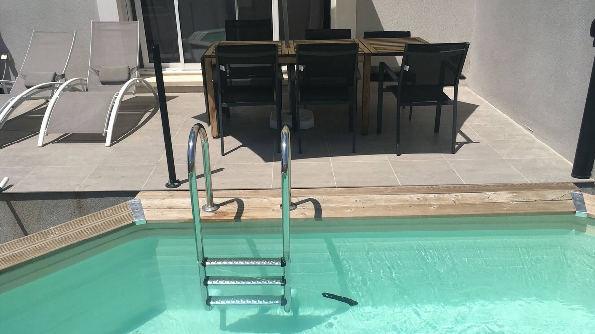 Clarensac House | Recent house T4 DE 89 M2 with swimming pool ideally located in the valley.