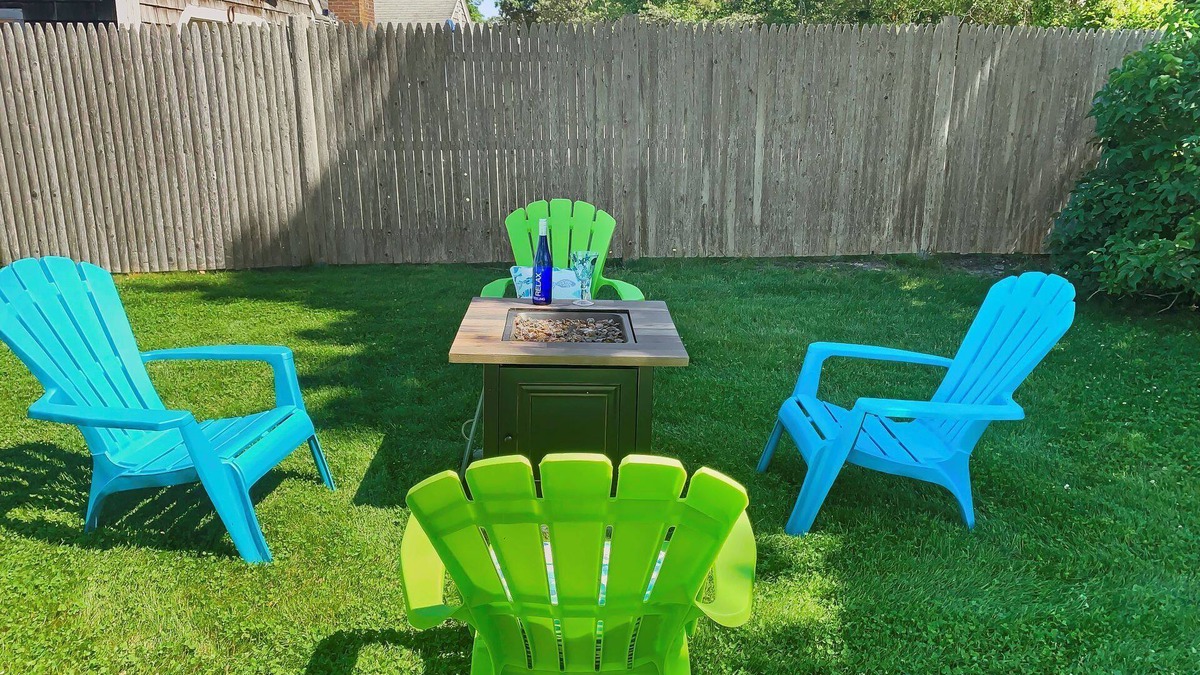 Bass River Cottage | Recently Refreshed Cottage Pet Friendly AC Units Wifi
