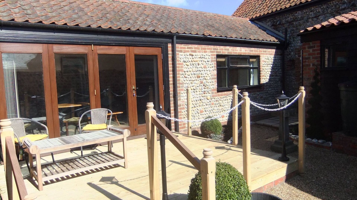 Lessingham House | Recently refurbished barn, close to coast, pet friendly with a secure garden.