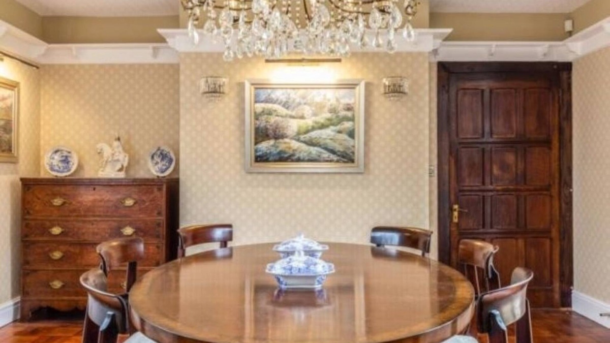 Uckinghall House | Recently refurbished large country house