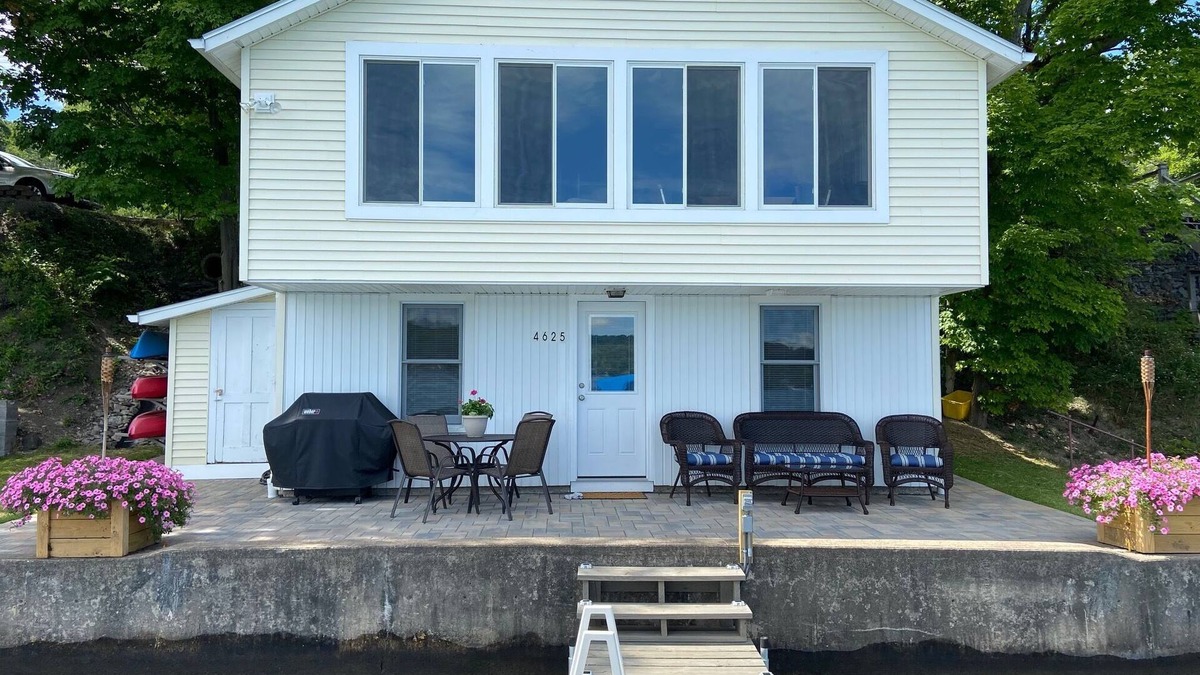 Keuka Park Cottage | Recently renovated Keuka Lake Cottage.