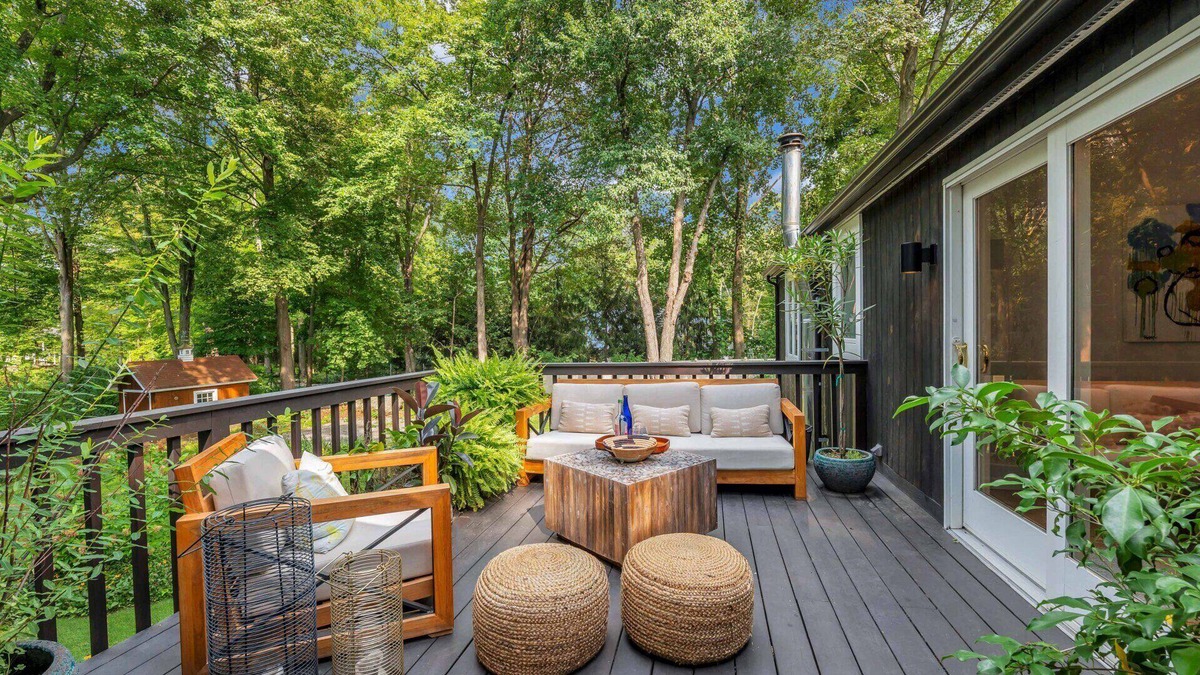 Pawling House | Recently Renovated Modern Hudson Valley Cottage Minutes to the Appalachian...