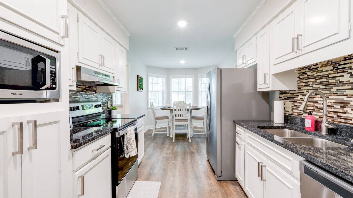Hattiesburg House | Recently Renovated | 4bd | Close to University