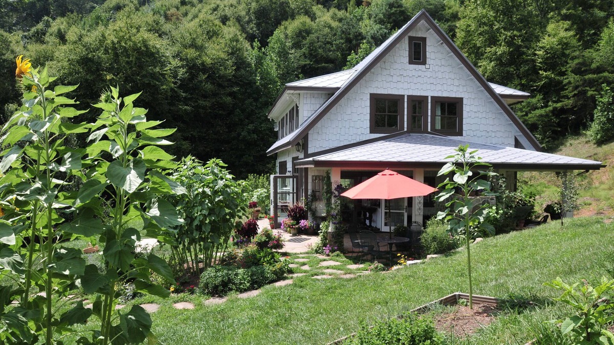 Leicester Cottage | Reconnect with all that is you.