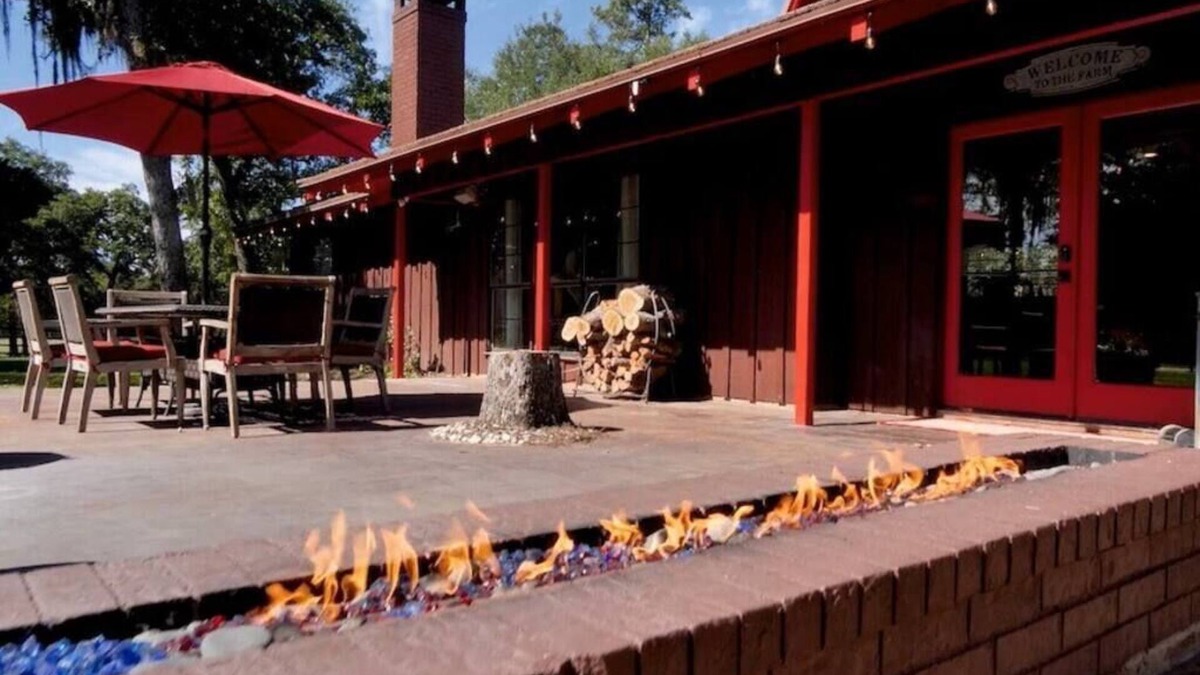 New Ulm House | ⭐Red Bird Ranch - 140 acres -close to Roundtop