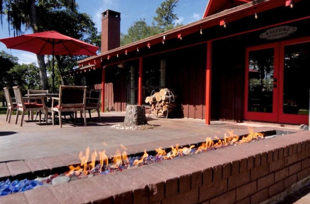 New Ulm House | Red Bird Ranch - Private 140 acre Ranch Sleeps 12